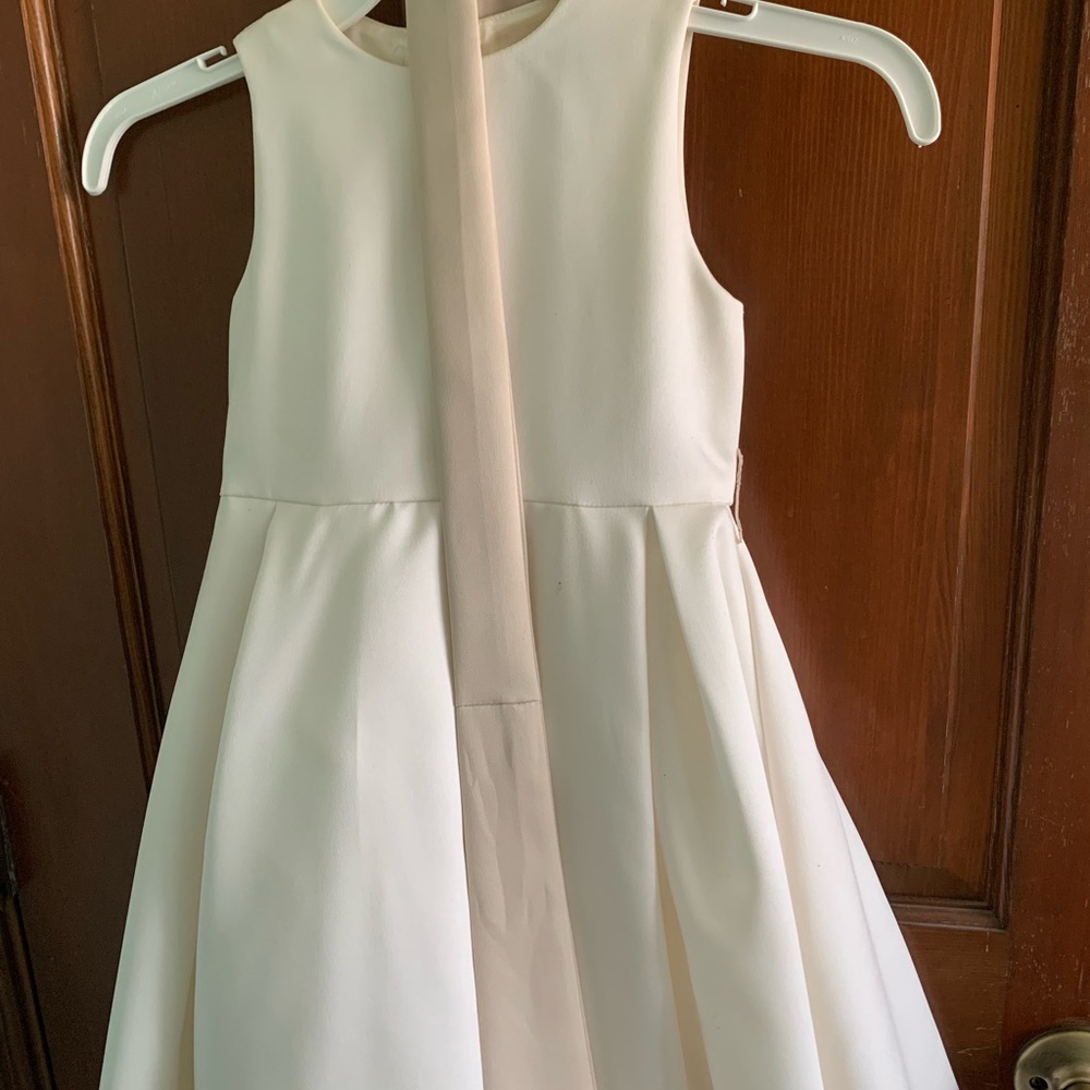 Vera Wang Cream A-Line Sleeveless Girls Dress
